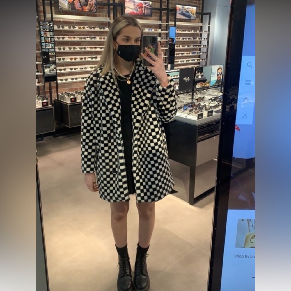 ISO Princess Polly Checkered Board Print Jacket size large